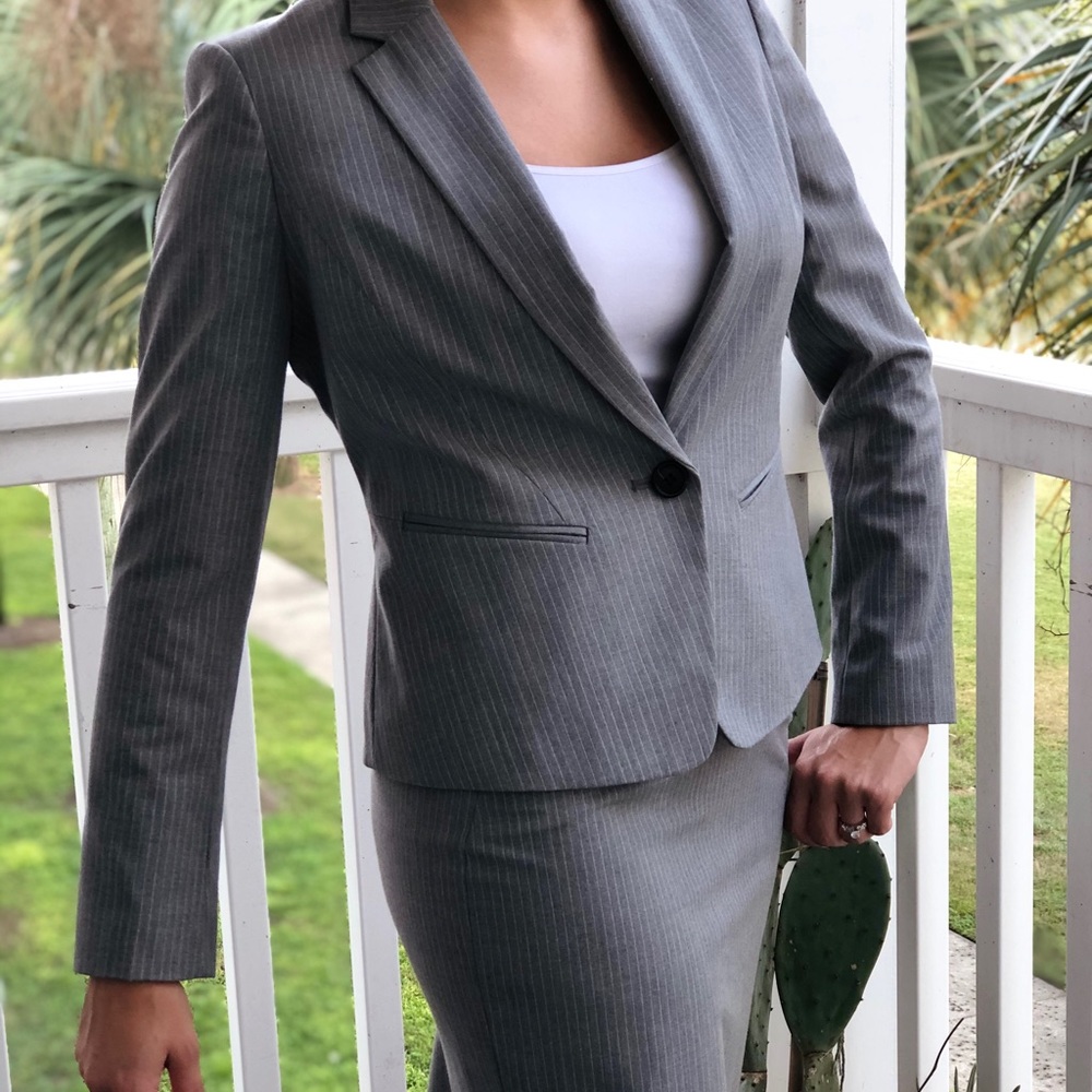 Anne Taylor grey & white pinstripe suit